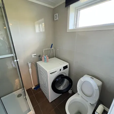 Liten,koselig Studieleilighet I Rolige Omgivelser * Kristiansand