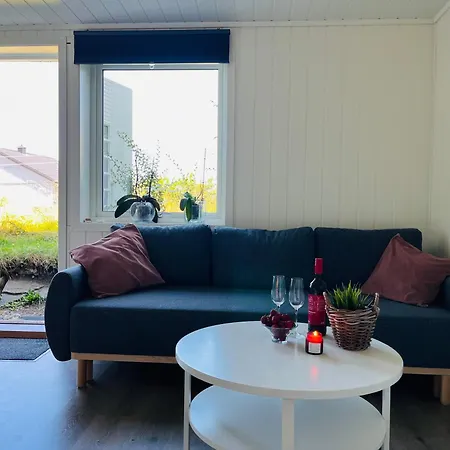 Liten,koselig Studieleilighet I Rolige Omgivelser Daire Kristiansand