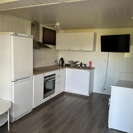 Liten,koselig Studieleilighet I Rolige Omgivelser Kristiansand