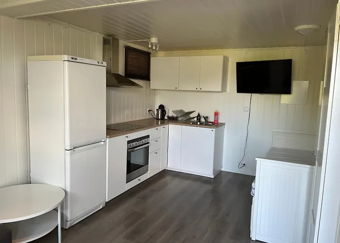 Liten,koselig Studieleilighet I Rolige Omgivelser Kristiansand